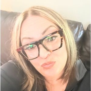 Meet your Posher, Gilberta